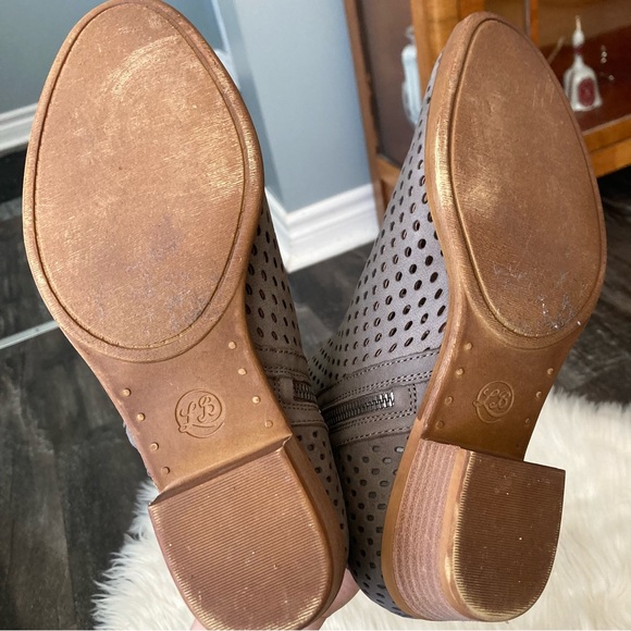 Lucky Brand Ankle Boots Basel Perforated US Size 8 Grey & Brown Heeled Booties - Picture 6 of 11